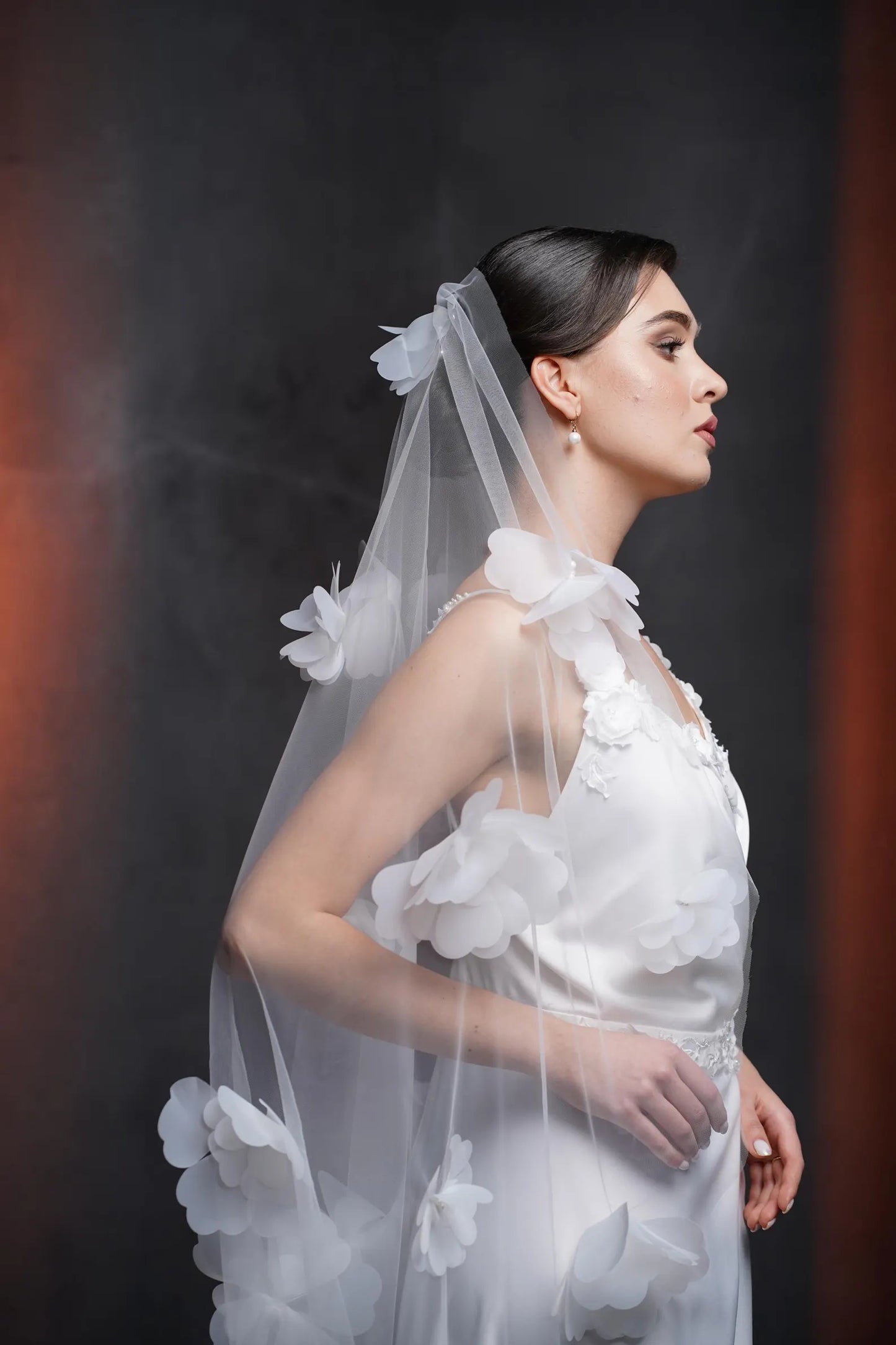 Cathedral Oval Bridal Veil with 3D Flowers